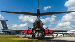 Zrakoplov B-1B Lancer, arhivska fotografija