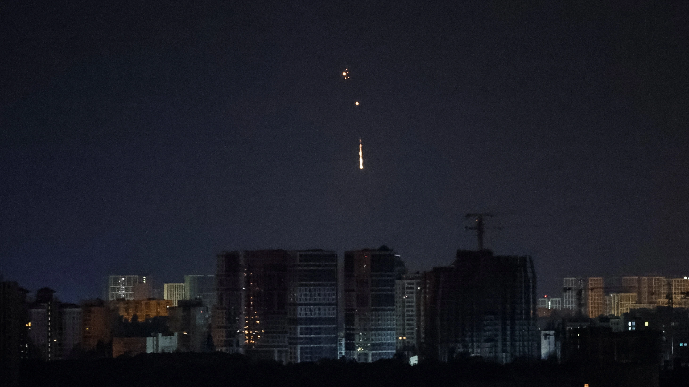 Ukrajina: Odbijen napad dronovima; Rusija: Dvostruke premije za vojne regrute