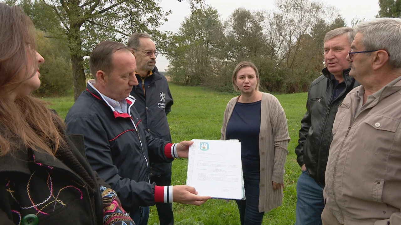 Stanovnici Kupinečkog Kraljevca protiv izgradnje farme svinja u njihovu mjestu, Foto: Regionalni dnevnik/HRT