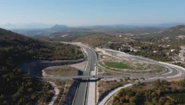Gradi se autocesta