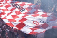 Navijačka zastava u Hamburgu  , Foto: Sanjin Strukic /PIXSELL