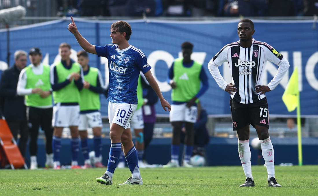 Como - Juventus, Nico Paz i Pierre Kalulu 