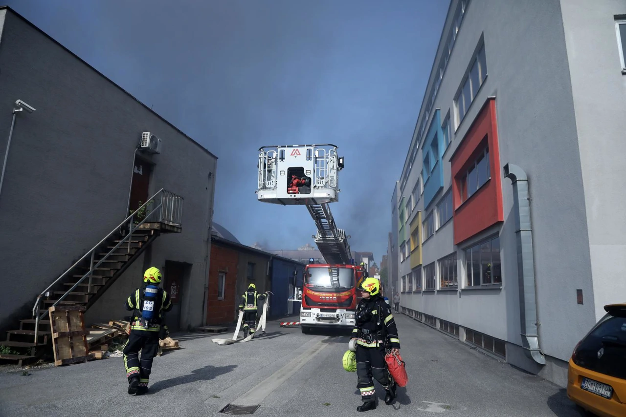 Požar na Trešnjevci, Foto: Luka Batelic  /Pixsell 