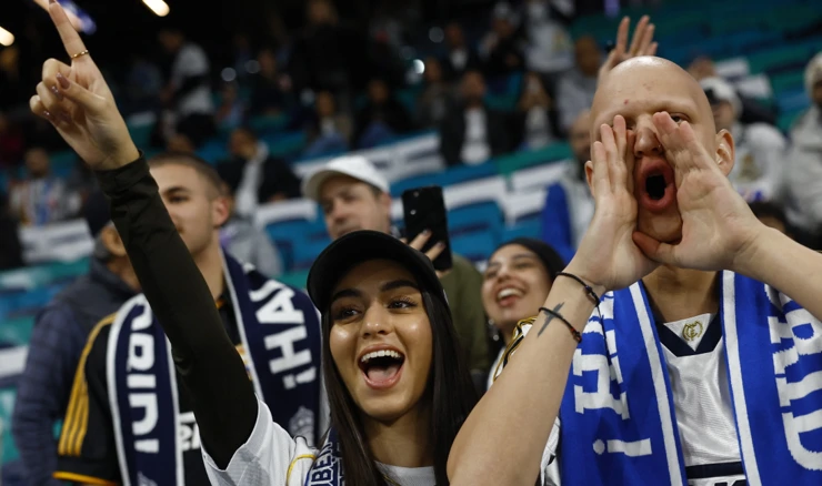 Navijači Reala uoči utakmice 