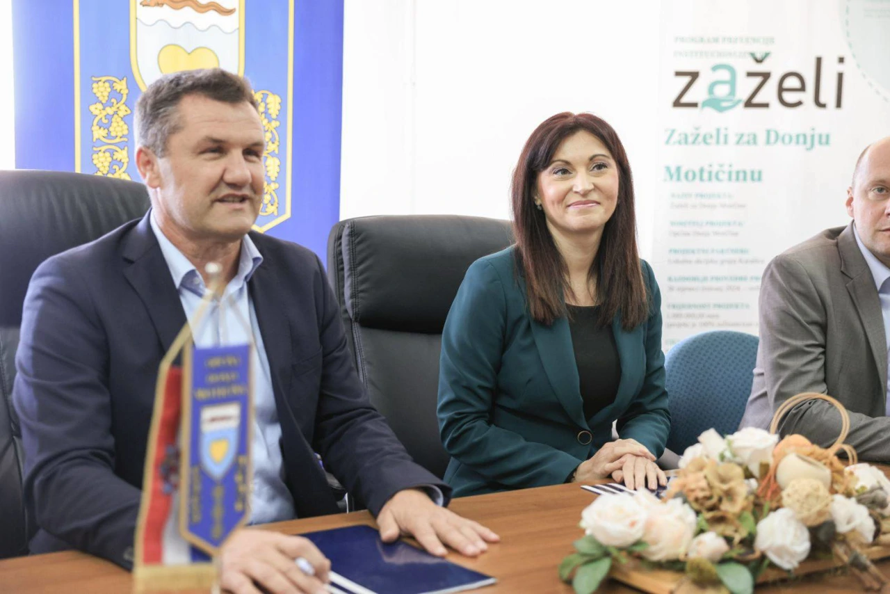 Potpisan Ugovor kojim OBŽ sufinancira izgradnju vrtića u D. Motičini , Foto: OBŽ/Radio Osijek