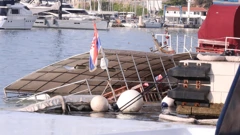 Turistički brod udario u Zapadnu obalu i potonuo, nema ozlijeđenih