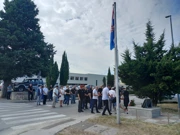 Polaganje vijenca kod spomen ploče hrvatskom branitelju Draženu Kuduzu, Foto: NH/HRT