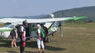 za goste željne adrenalina - skakanje s padobranom