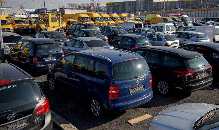Prodaje se 80 vozila u državnom vlasništvu