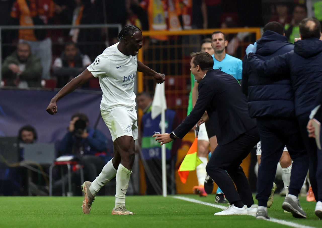 Promise David i trener David Hubert 