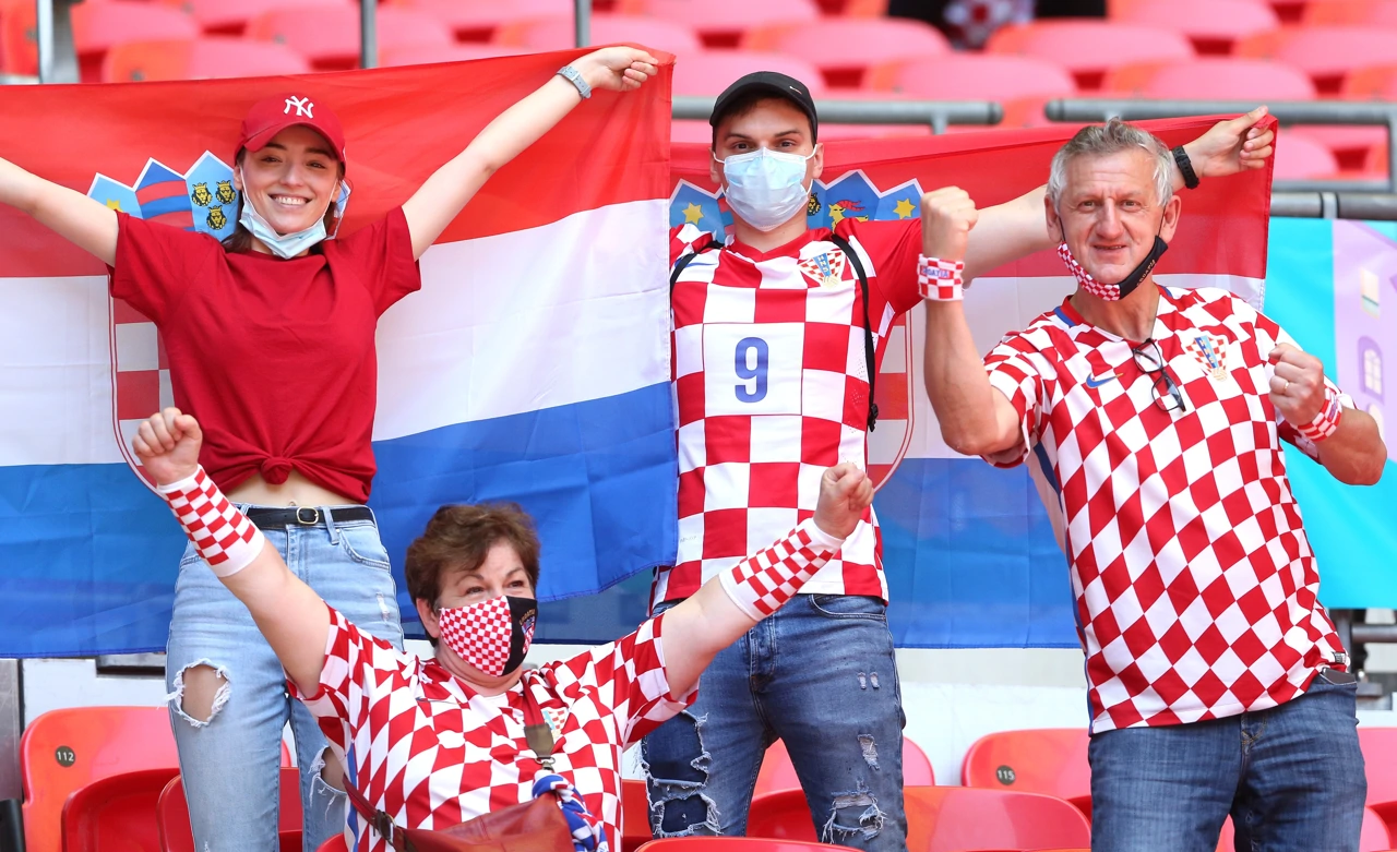 Hrvatski navijači na Wembleyju, Foto: Luka Stanzl/Pixsell