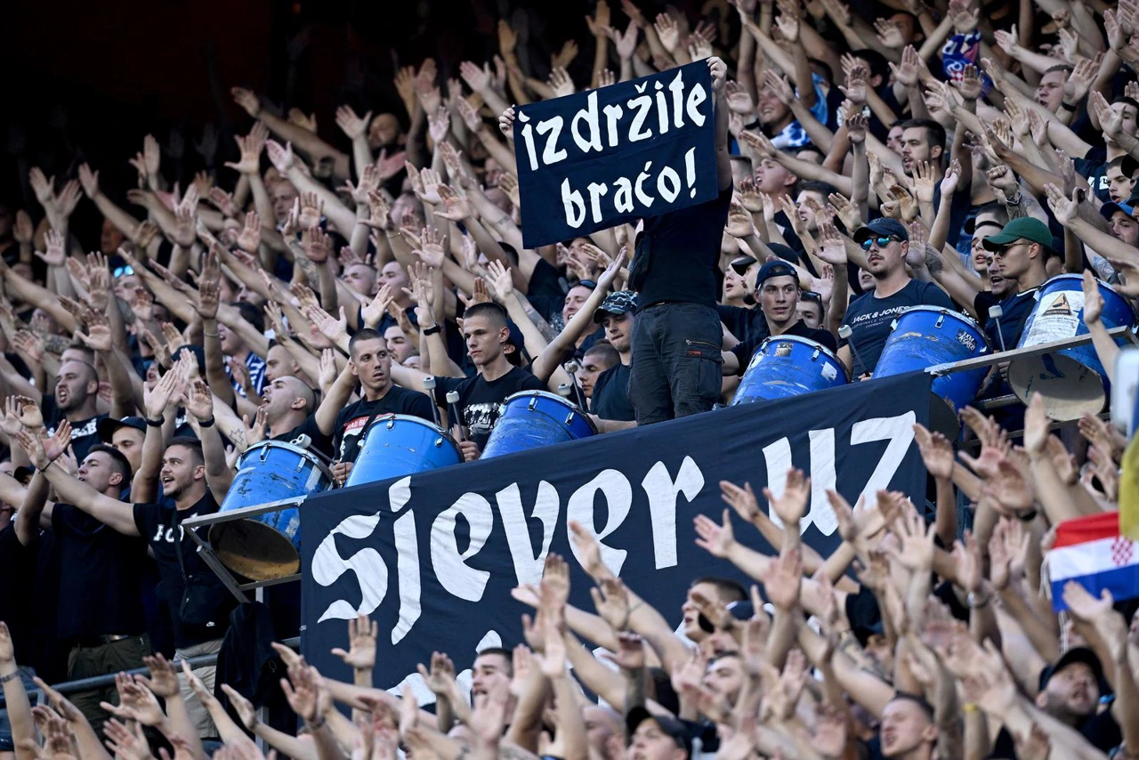 Dinamo - AEK, Foto:  Marko Lukunic /PIXSELL