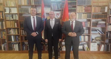 Gordan Grlić Radman (u sredini) , Adrijan Vuksanović (lijevo), Zvonimir Deković (desno)