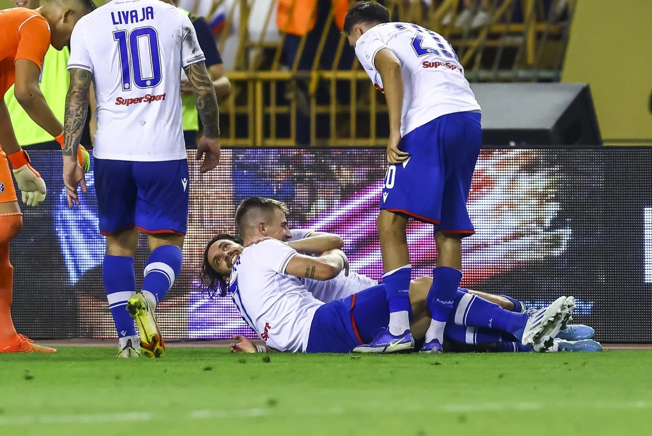 Slavlje igrača Hajduka, Foto: Miroslav Lelas/PIXSELL