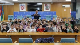 Gradonačelnik Pavliček ugostio vrtićarce
