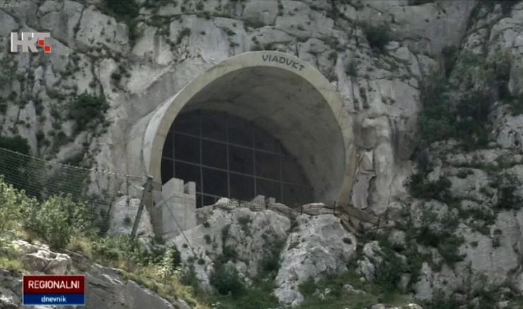 Tunel i most  na Cetini 