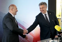 S radom kreće najveća komercijalna sunčana elektrana - Obrovac, Foto: Sime Zelic /PIXSELL