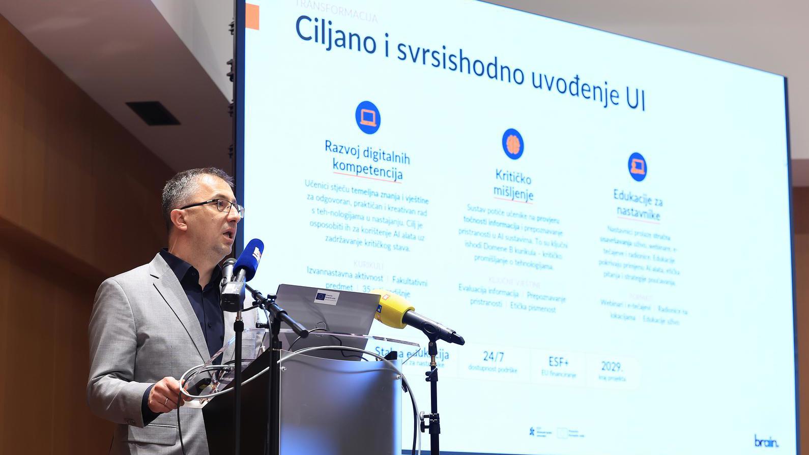 pxl 130326 148289378 20260313143231