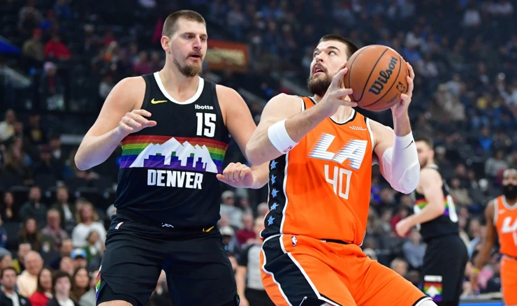 Nikola Jokić i Ivica Zubac