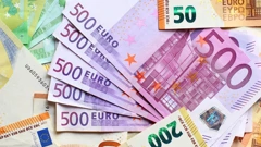 Upotreba eura na Kosovu