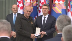 Predsjednik RH dodijelio odlikovanja ranjenim sudionicima akcije Plitvice, Foto: HTV/HRT