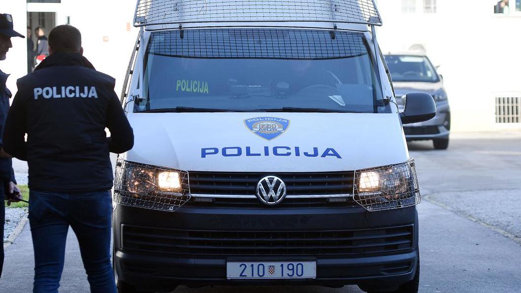 pxl 091225 143209075 20251211083616