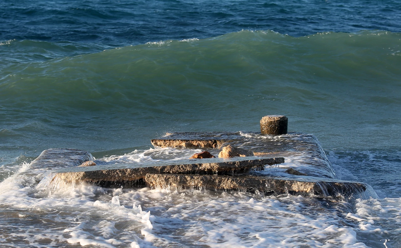 Jugo je oštetilo rivu