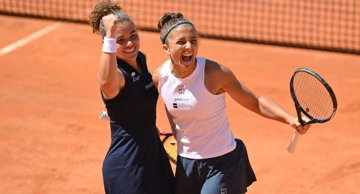 Jasmine Paolini i Sara Errani 