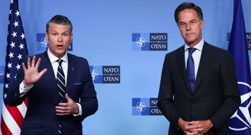 Američki ministar obrane Pete Hegseth i glavni tajnik NATO-a Mark Rutte