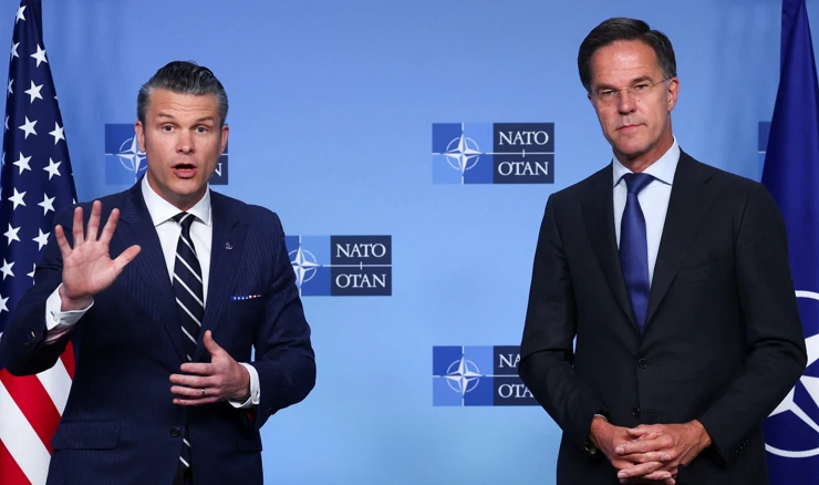 Američki ministar obrane Pete Hegseth i glavni tajnik NATO-a Mark Rutte