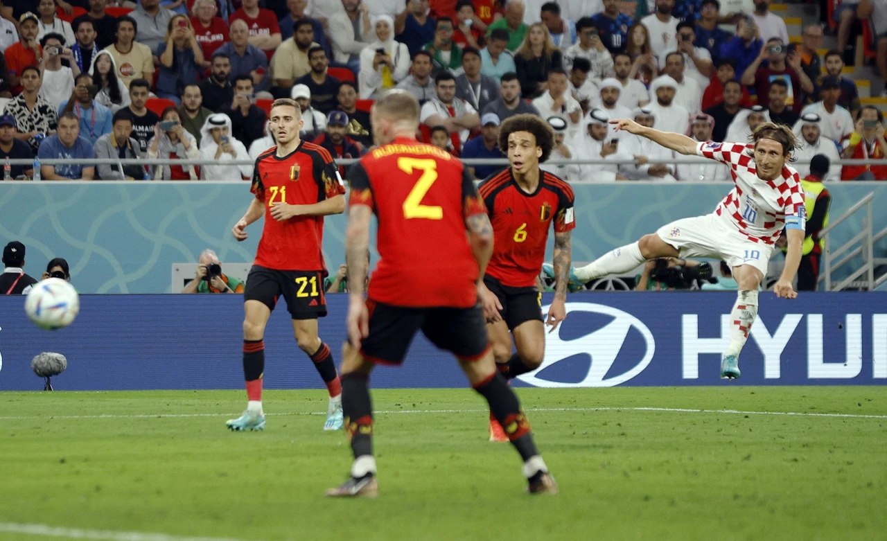 Luka Modrić puca u 54. minuti 