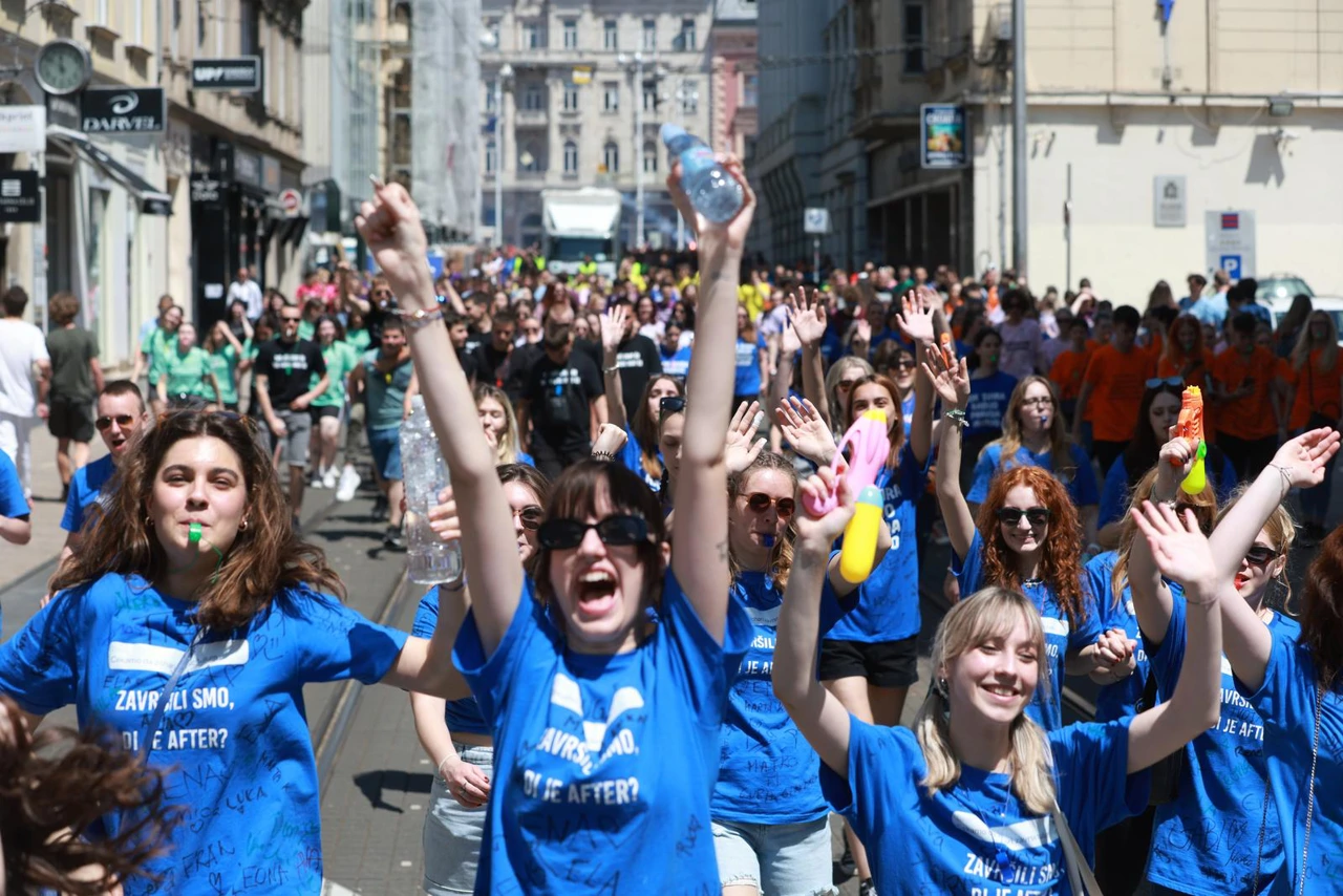 Maturanti u Zagrebu , Foto: Sanjin Strukic/PIXSELL
