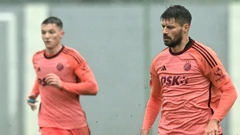 Bruno Petković u dvoboju Dinamo - SLASK