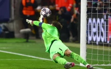 Kevin Trapp brani kazneni udarac, Foto: Kai Pfaffenbach/ REUTERS