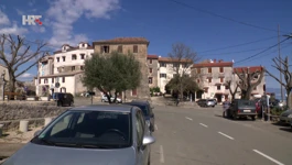 Mošćenica, utvrđeni srednjovjekovni gradić