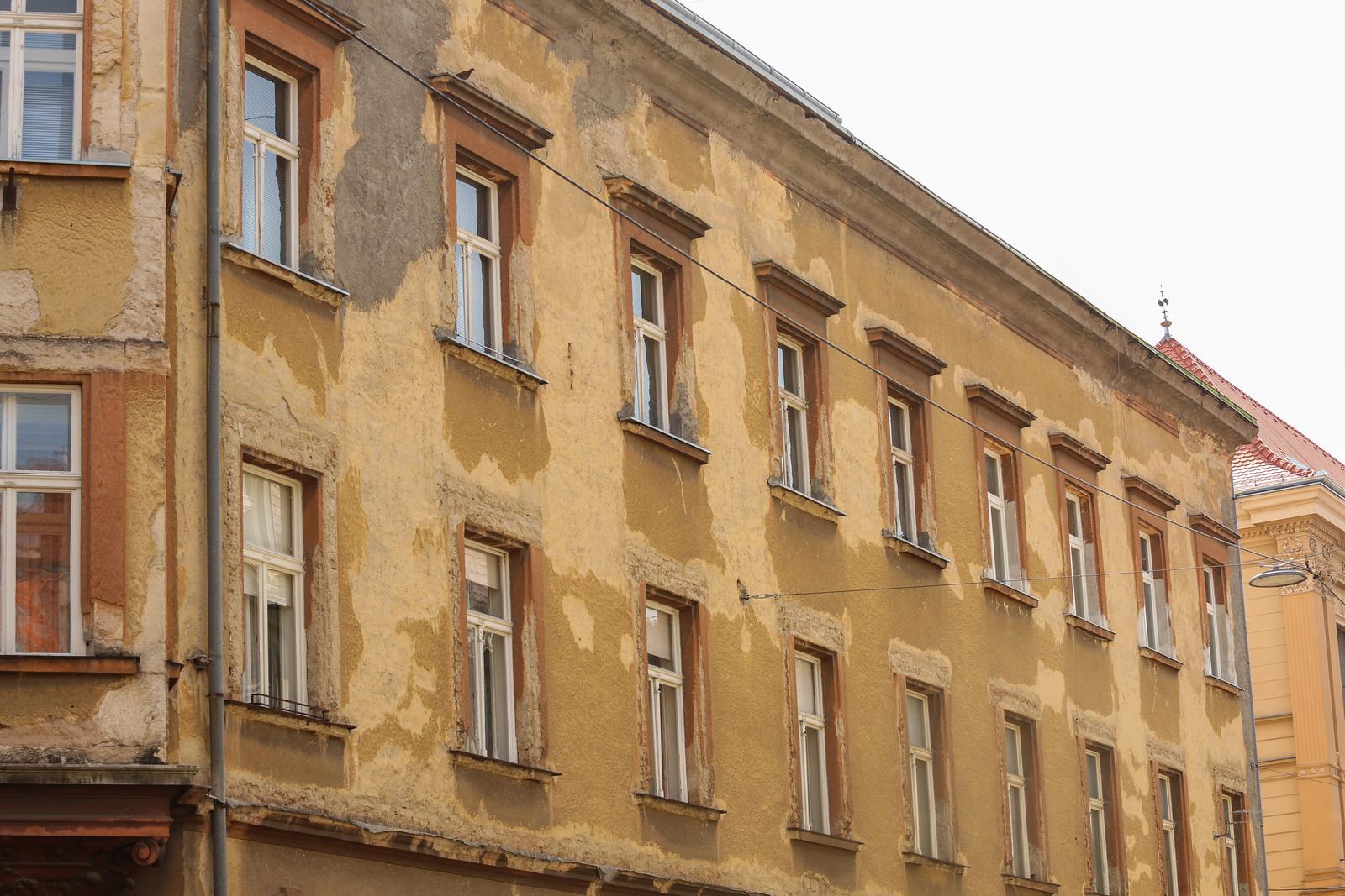 pxl 280822 95337858 20260415054838