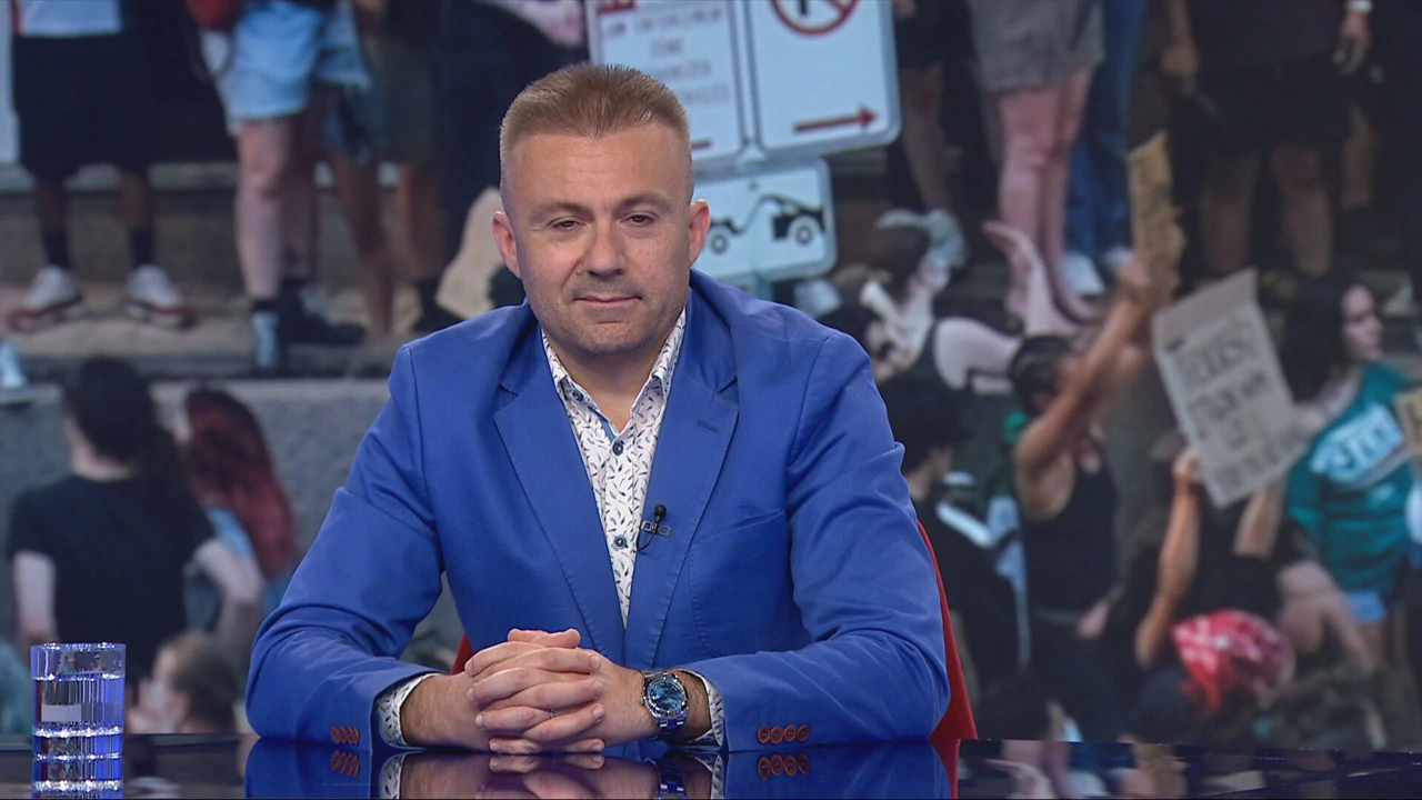 izv. prof. dr. sc. Kristijan Kotarski, Fakultet političkih znanosti u Zagrebu     