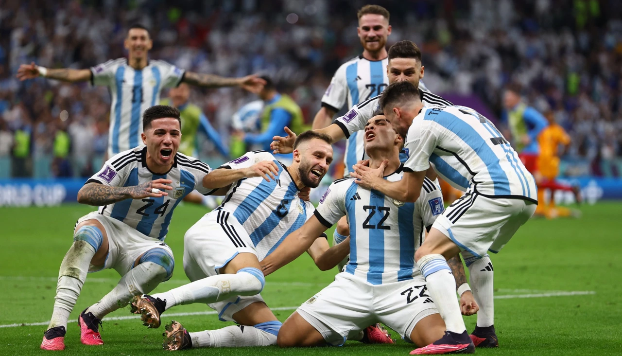  Argentina slavi prolazak u polufinale, Foto: Kai Pfaffenbach/REUTERS