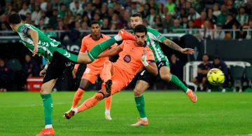 Ferran Torres zabija gol