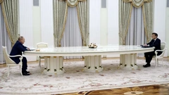 Susret Putina i Macrona