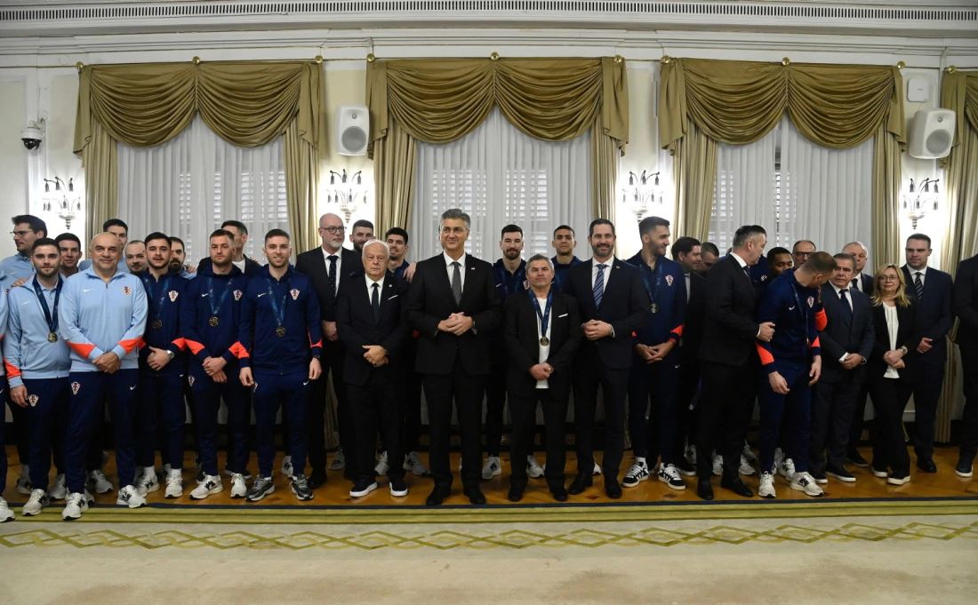 Plenković primio brončanu futsalsku reprezentaciju