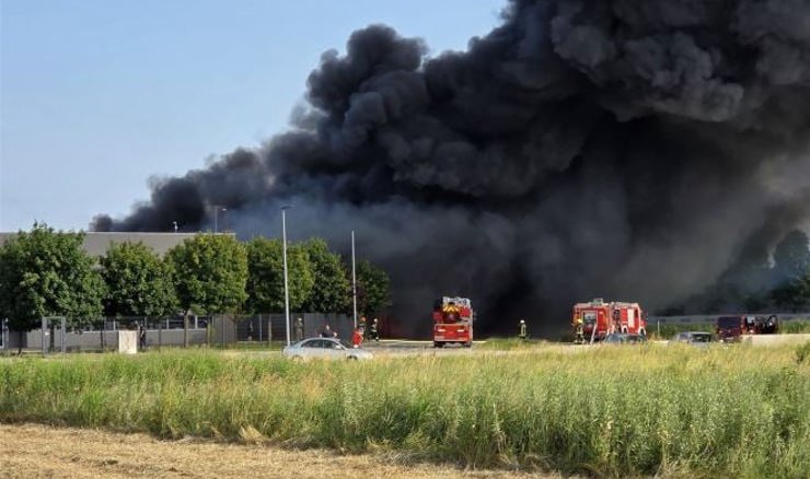 Veliki požar u Zagorju, sve hitne službe na terenu