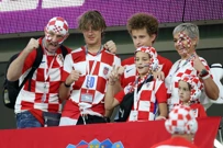 Navijači na stadionu tijekom utakmice Hrvatske i Brazila u četvrtfinalu Svjetskog prvenstva u Katru , Foto:  Igor Kralj    /Pixsell