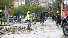 Velika poplava i brojni odroni u Podgori, voda ušla u kuće