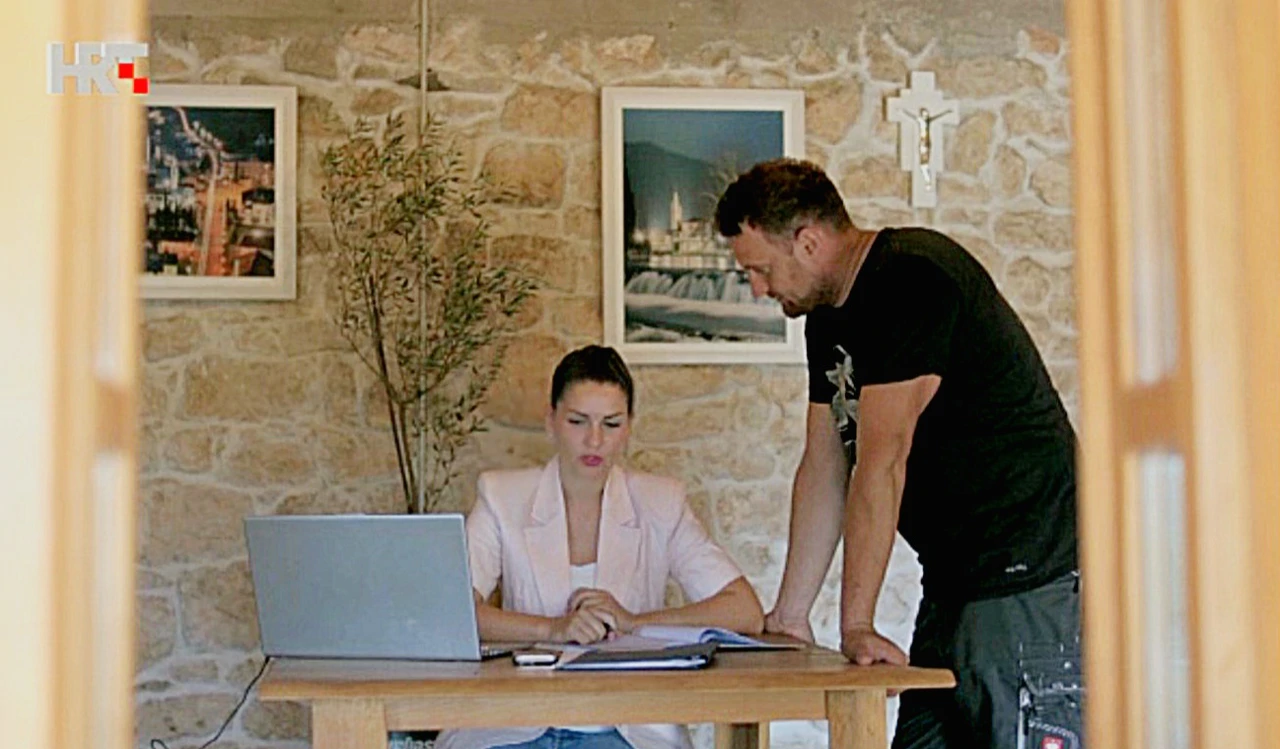 Ponedjeljak, 24. studenog na Drugom, Foto: Moj izbor BiH: Stolac/dokumentarna serija