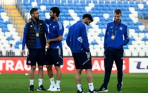 Obilazak terena prije utakmice Ballkani - Dinamo, Foto: Marko Lukunić/PIXSELL