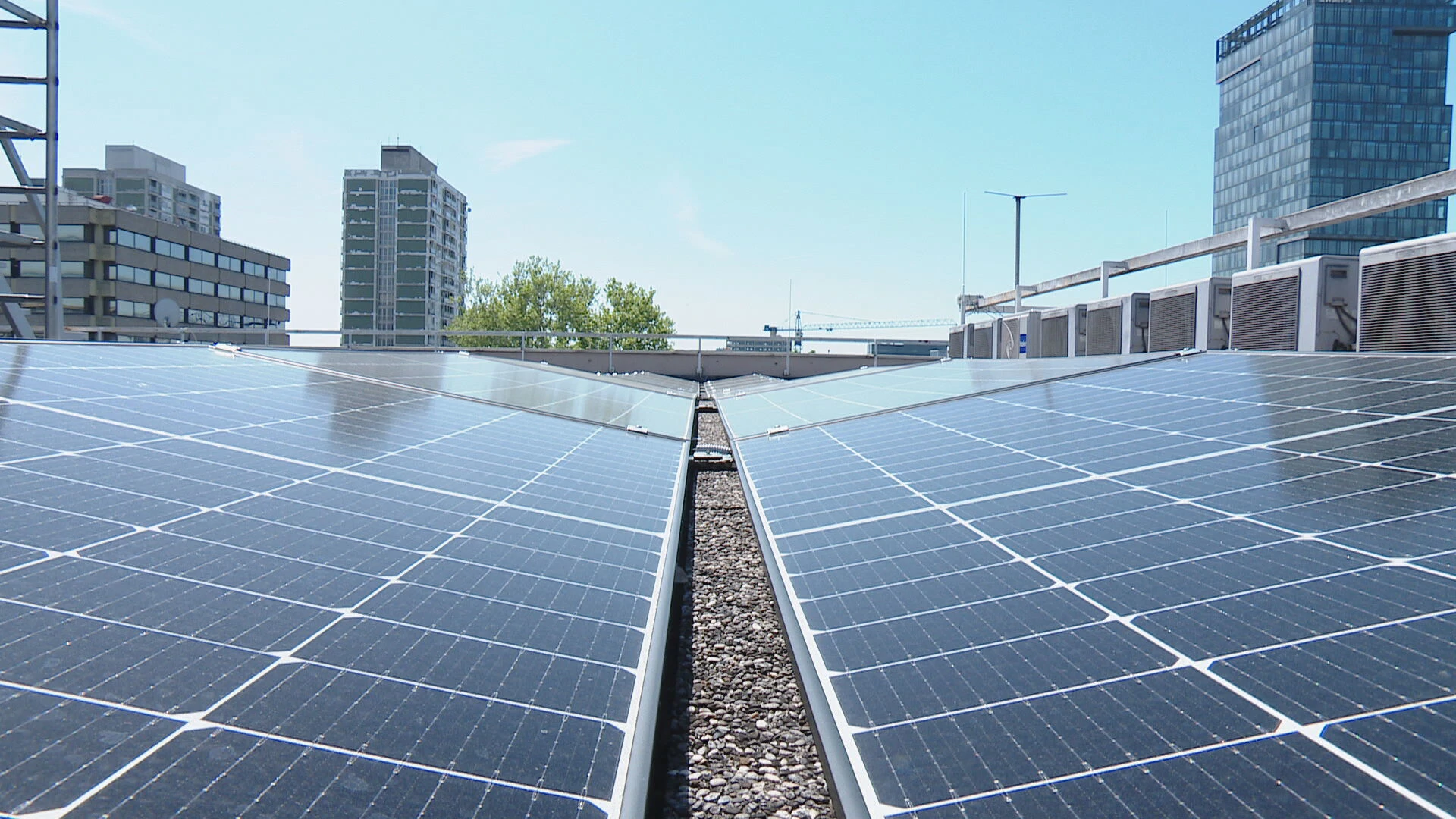 Hrvatski građani i tvrtke sve zainteresiraniji za fotonaponske elektrane i vjetroelektrane