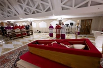 Lijes pape Franje, Foto: Vatican Media/Reuters