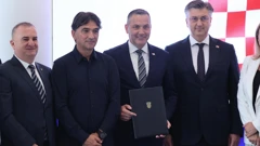 Svečano potpisivanje Sporazuma o darovanju zemljišta između Vlade RH i HNS-a
