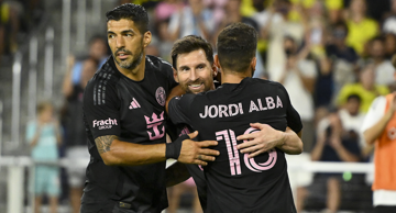 Lionel Messi sa suigračima